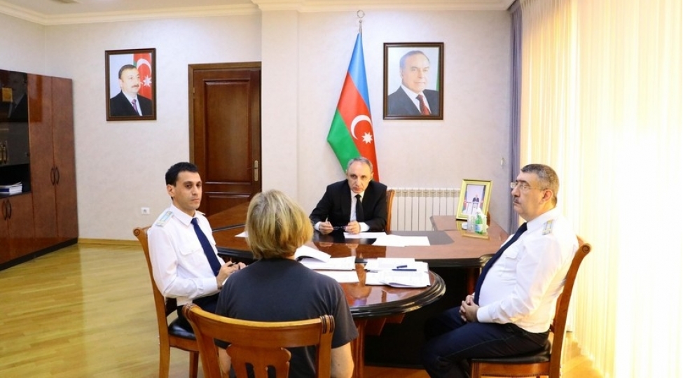 bash-prokuror-bakinin-xetai-rayonunda-vetendashlari-qebul-edib