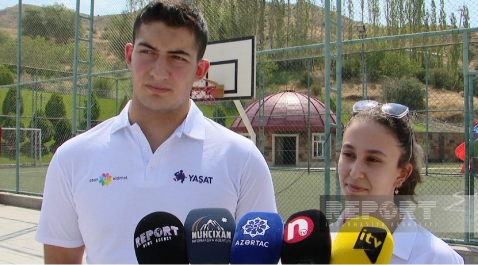 ulu-onderlerimiz-mustafa-kamal-ataturk-ve-heyder-eliyevin-yolu-ile-gedirik-turkiyeli-shehid-ovladlari
