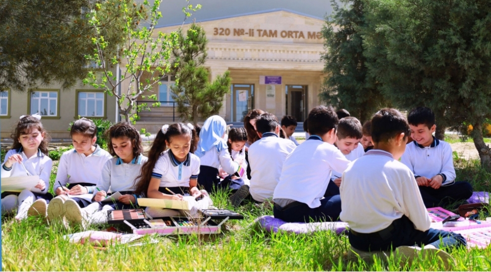 mekteblinin-yay-mutaliesi-layihesi-davam-edir