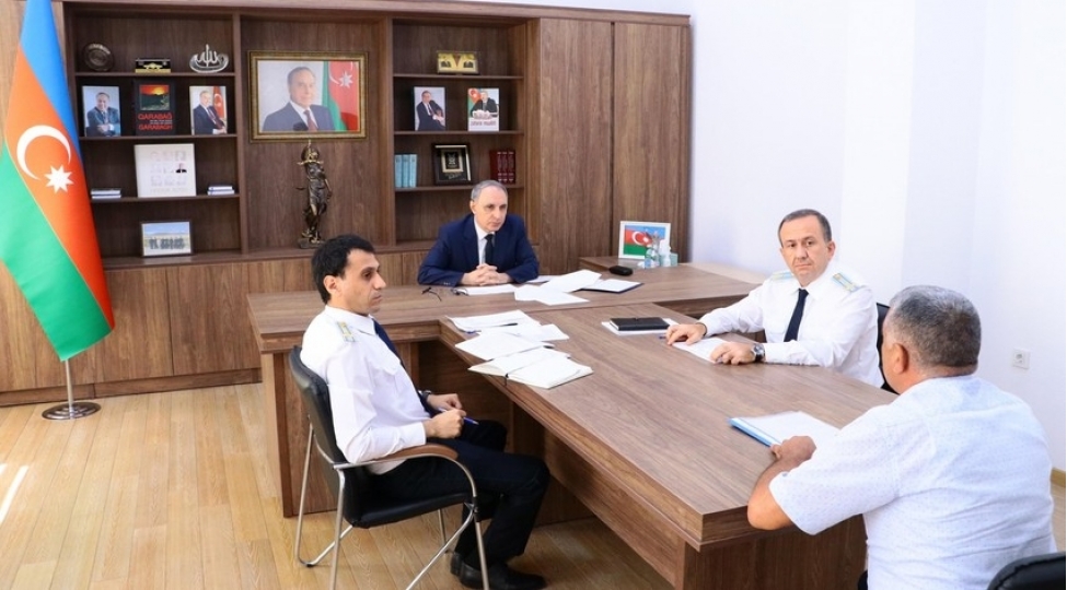 kamran-eliyev-sebail-rayonunda-vetendashlari-qebul-edib