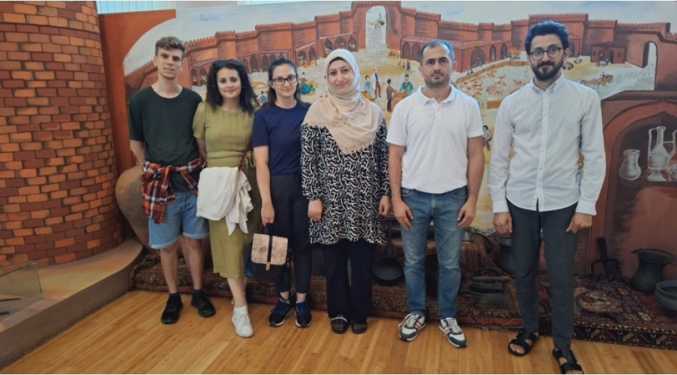 almaniya-universitetinin-telebeleri-samur-yalama-milli-parkinda-olublar