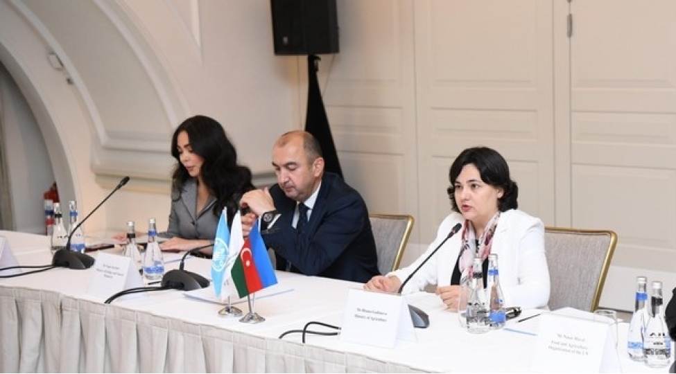 azerbaycanda-muasir-suvarma-sistemlerinin-tetbiq-edildiyi-erazilerin-sahesi-achiqlanib