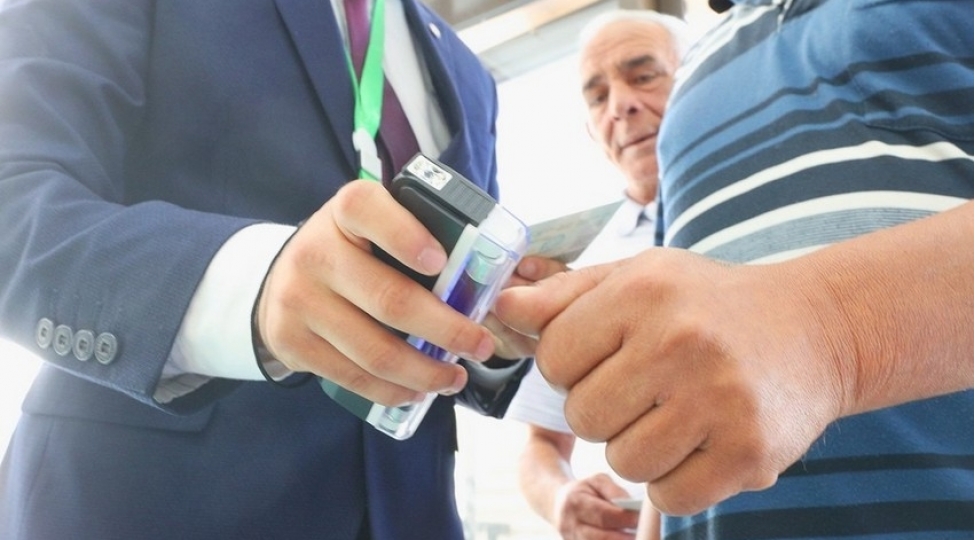 newsru-azerbaycanda-sechkiler-azad-ve-demokratik-sheraitde-kechib
