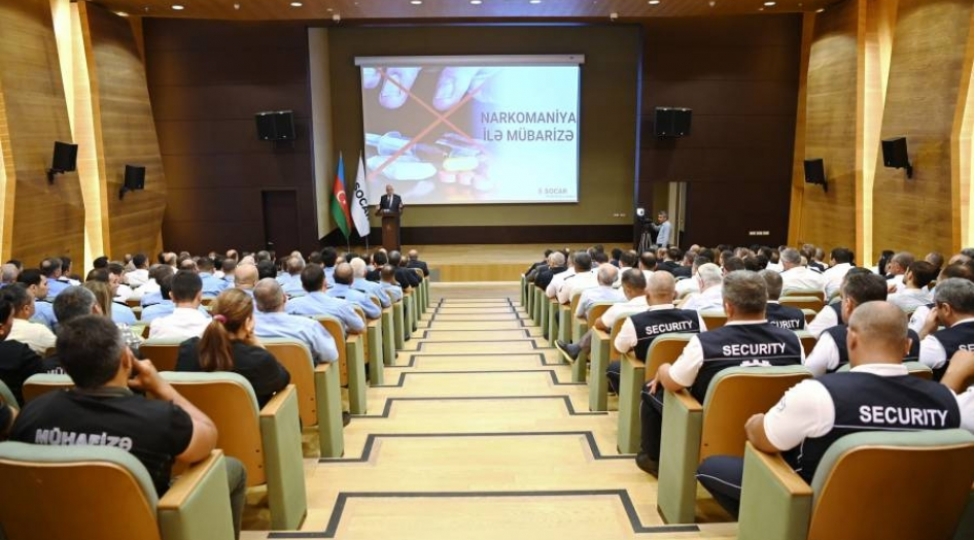 socar-da-narkomaniya-ile-mubarizeye-hesr-olunan-maariflendirme-tedbiri-kechirilib-foto