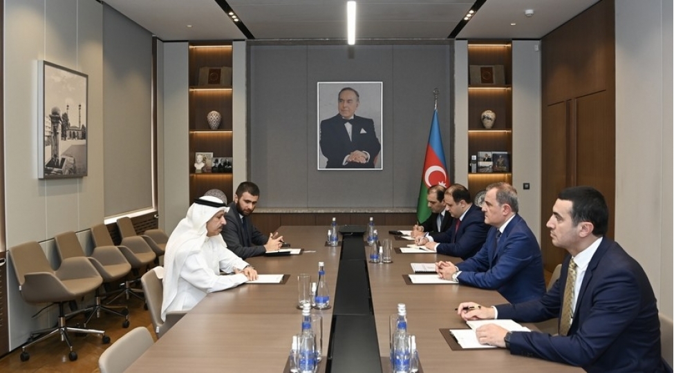 ceyhun-bayramov-kuveyt-sefirini-diplomatik-fealiyyetinin-basha-chatmasi-ile-elaqedar-qebul-edib