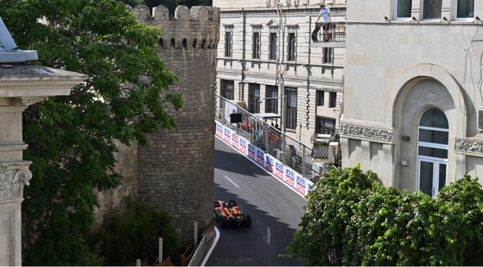 formula-1-uzre-azerbaycan-qran-prisi-baki-kucheleri-pik-saatlarda-achiq-olacaq