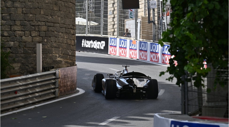 formula-1-azerbaycan-qran-prisini-300-e-yaxin-yerli-ve-xarici-media-numayendesi-ishiqlandiracaq