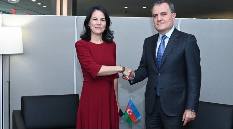 ceyhun-bayramov-ermenistanin-suretli-silahlanmasinin-sulh-gundeliyine-hede-toreden-tehdidler-oldugunu-bildirib