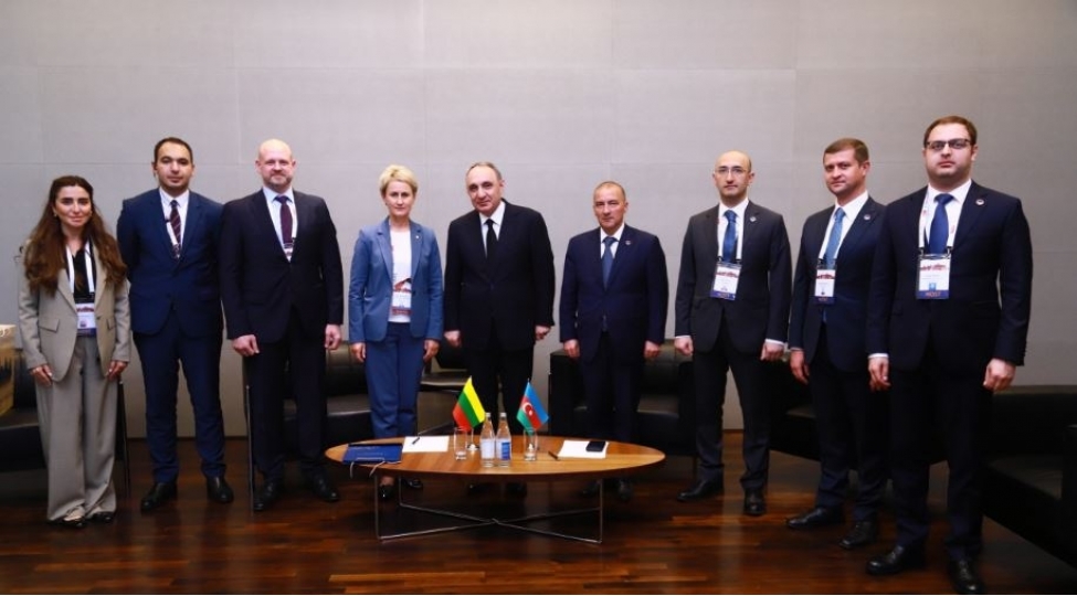 kamran-eliyev-litva-bash-prokuroru-ile-gorushub