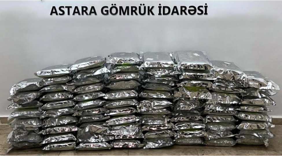 gomrukchuler-76-kiloqramdan-chox-narkotik-vasite-ashkar-edibler