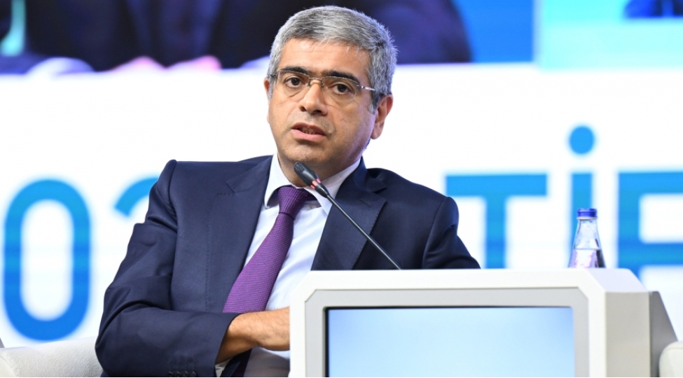 tehsil-sistemi-ile-emek-bazari-arasinda-elaqe-yaratmaliyi
