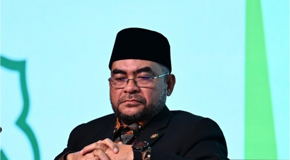 malayziyanin-kechmish-naziri-halal-senayesi-qlobal-biznes-istiqametine-chevrilib