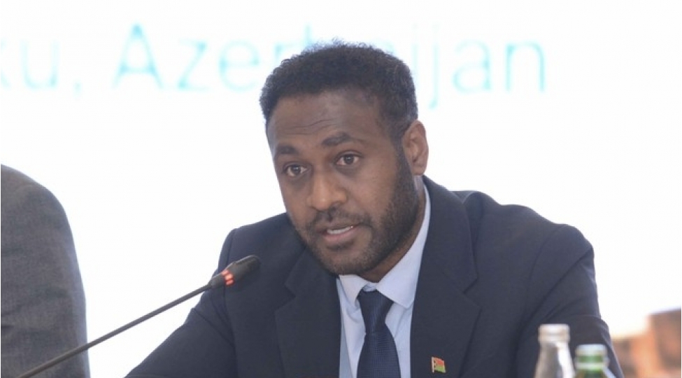 dreli-solomon-iqlim-maliyyesi-ada-dovletleri-uchun-bohranin-aradan-qaldirilmasinda-muhum-rol-oynayir