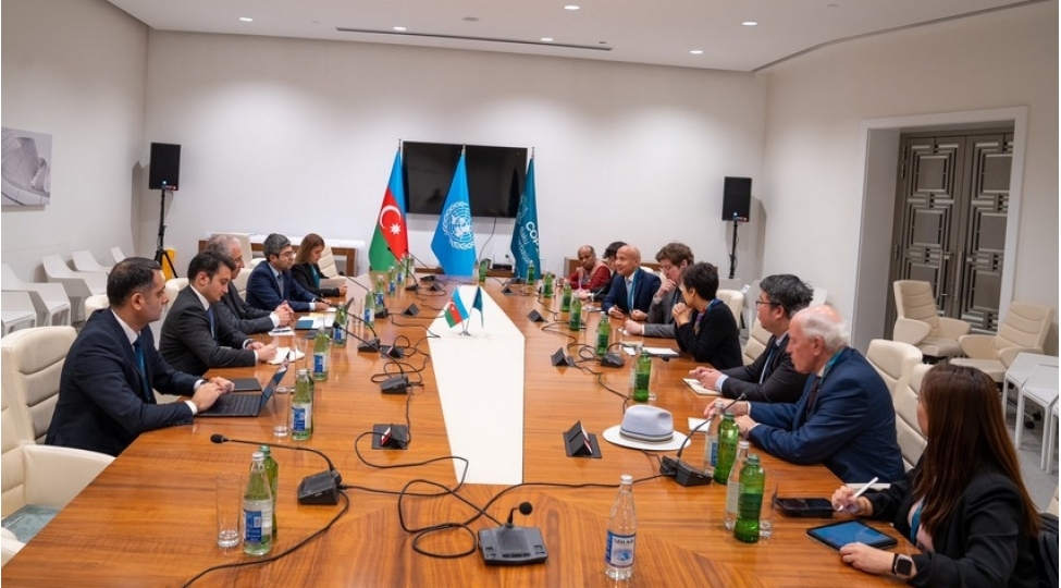 azerbaycan-ve-sinqapur-cop29-oncesi-ortaq-meqsedleri-muzakire-edib