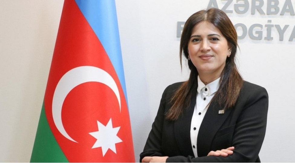 xidmet-reisi-azerbaycan-hem-kocheri-hem-de-oturaq-qushlar-uchun-elverishli-mekandir
