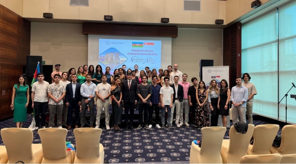 komite-sedri-sinqapurda-yashayan-azerbaycan-icmasi-ile-gorushub