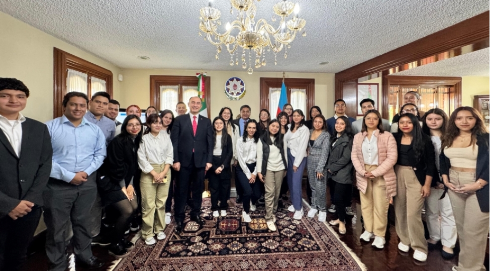 sefirimiz-meksikanin-milli-politexnik-institutunun-telebeleri-ile-gorushub