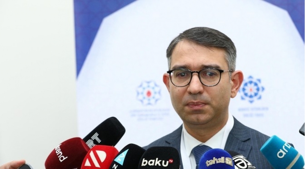 azerbaycanda-her-hansi-mezhebin-ustunluyu-konteksinde-dini-tehsil-aparilmir-gunduz-ismayilov