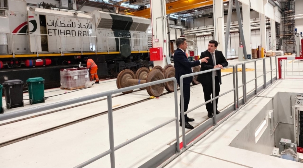 azerbaycan-demir-yollari-global-rail-tedbirinde-temsil-olunub