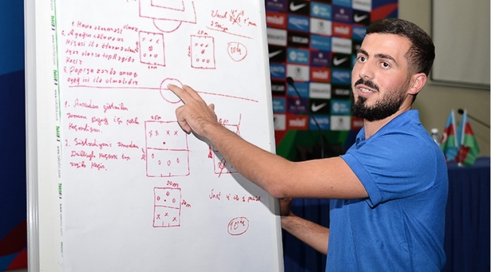 bakida-uefa-nin-c-kateqoriyali-meshqchi-kursunun-i-modulu-kechirilib