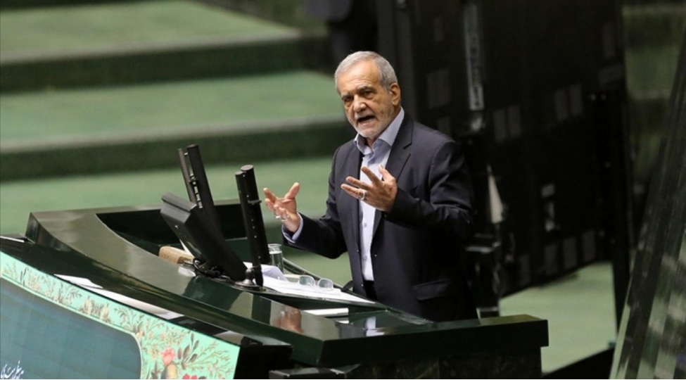 pezeshkian-trampin-irandaki-etirazchilara-desteyini-cefengiyyat-adlandirib