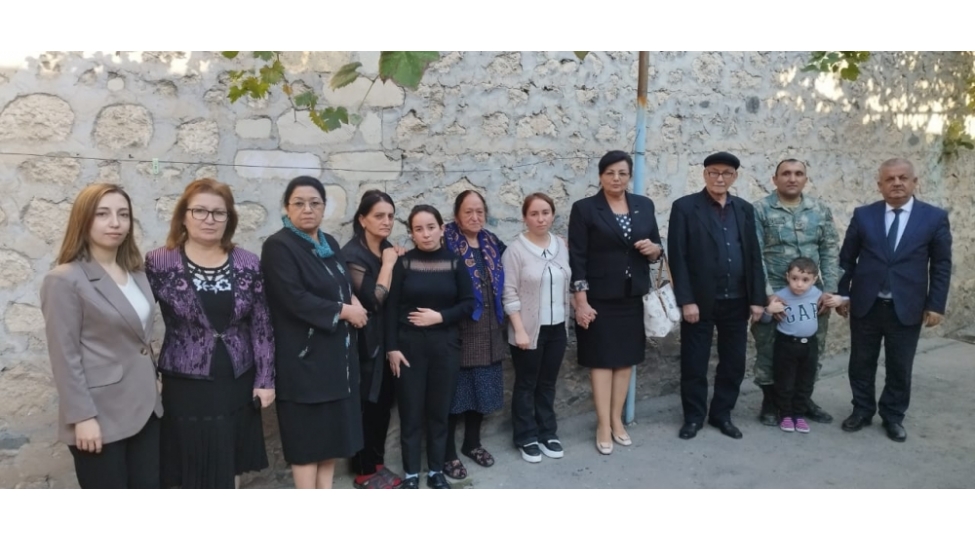 yap-berde-rayon-teshkilati-aparatinin-kollektivi-mulki-shehid-ailesini-ziyaret-edib