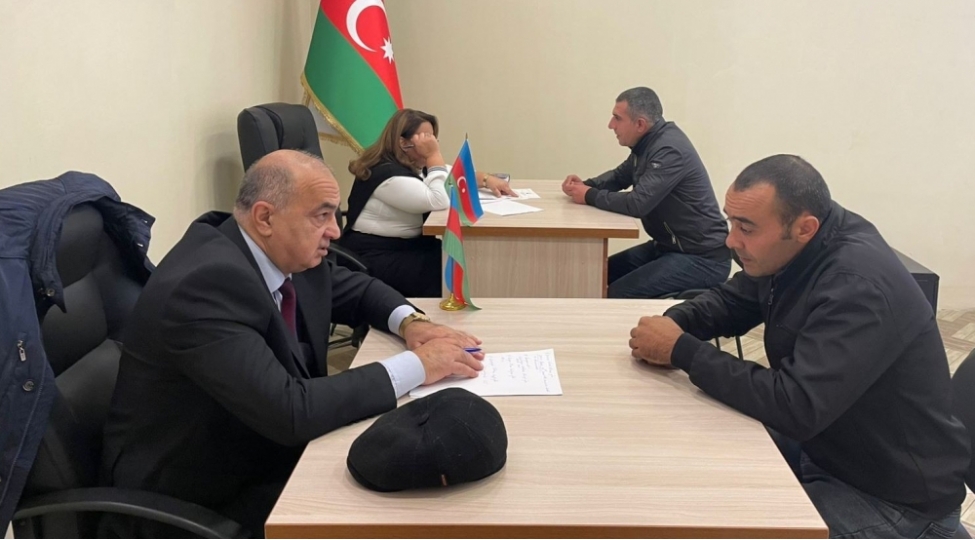vekiller-daha-4-cezachekme-muessisesinde-pulsuz-huquqi-yardim-gosterib-foto