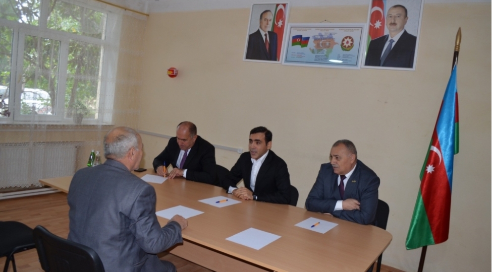 anar-memmedov-terterde-seyyar-qebul-kechirib