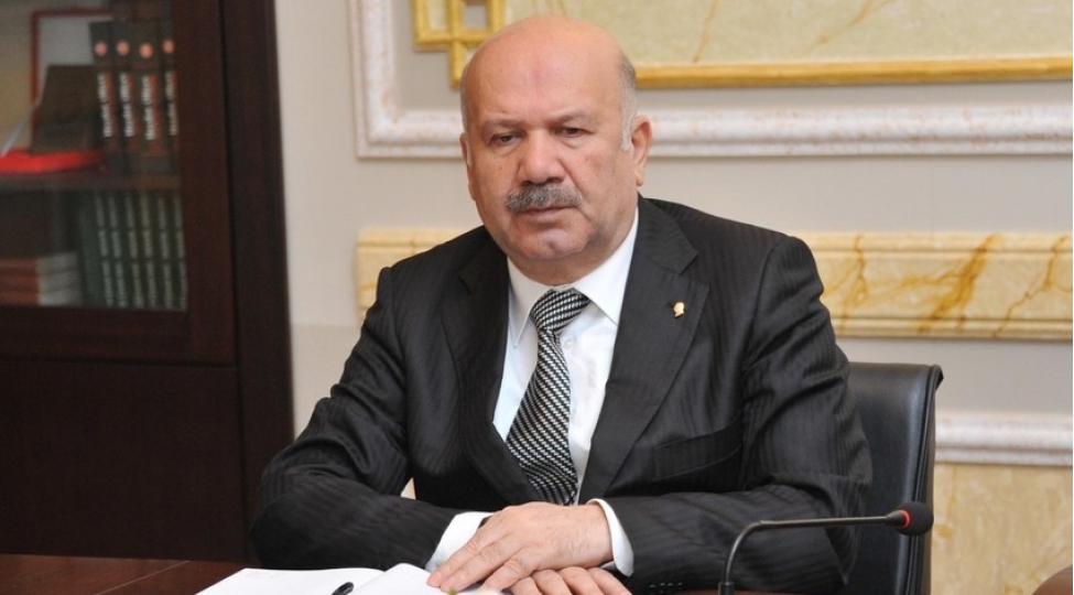 seyyad-aran-1-300-manat-mevacib-hekimin-ehtiyaclarini-qarshilamir