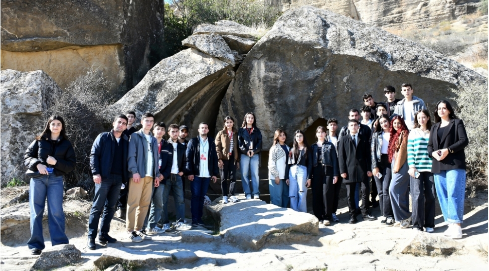 memim-in-medeni-irsini-qoru-layihesi-qobustandan-bashlayib-foto