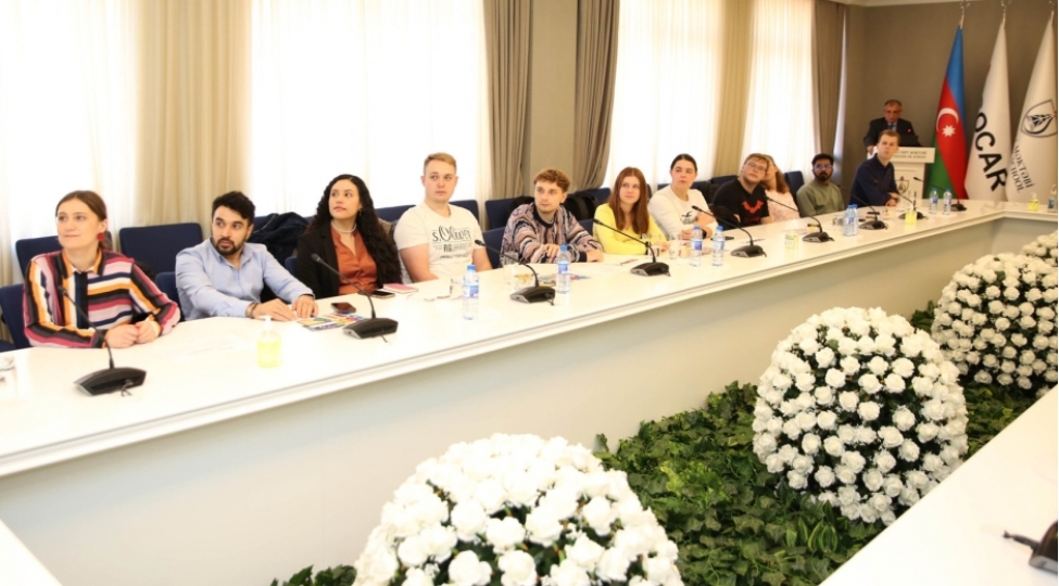 almaniyanin-shmalkalden-universitetinin-telebeleri-banm-da-olublar