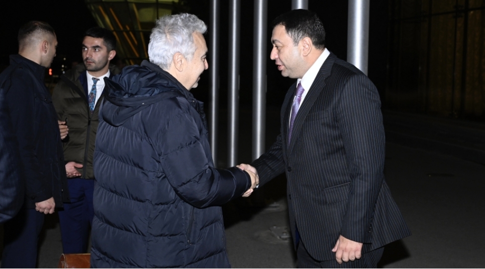 beynelxalq-enerji-agentliyinin-icrachi-direktoru-azerbaycana-sefere-gelib