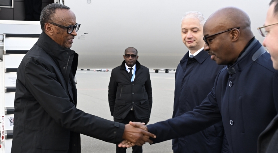 ruanda-prezidenti-azerbaycanda-seferdedir