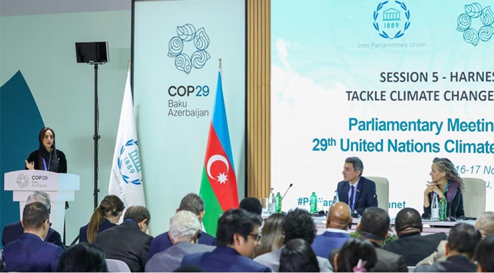 parlament-gorushunun-ikinci-gununde-iqlim-deyishikliyi-ile-mubarizede-texnologiyadan-istifadenin-perspektivleri-muzakire-edilib