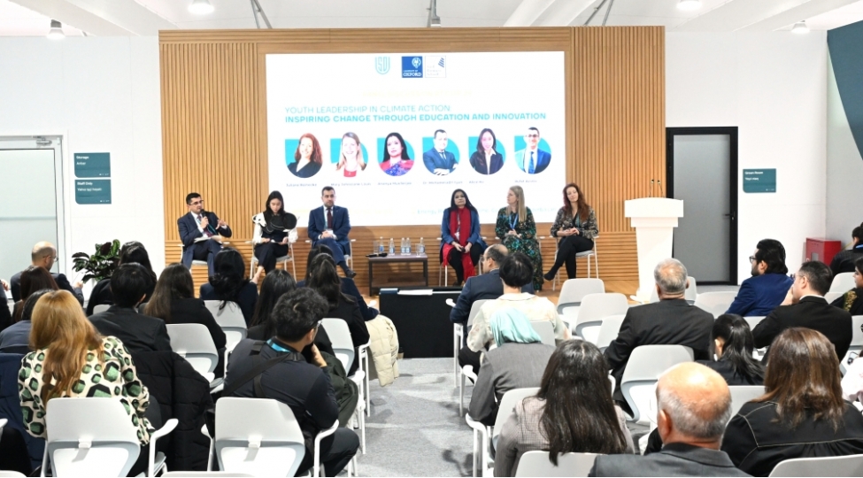cop29-iqlim-deyishikliyi-ile-mubarizede-genclerin-liderliyi-movzusunda-panel-kechirilib