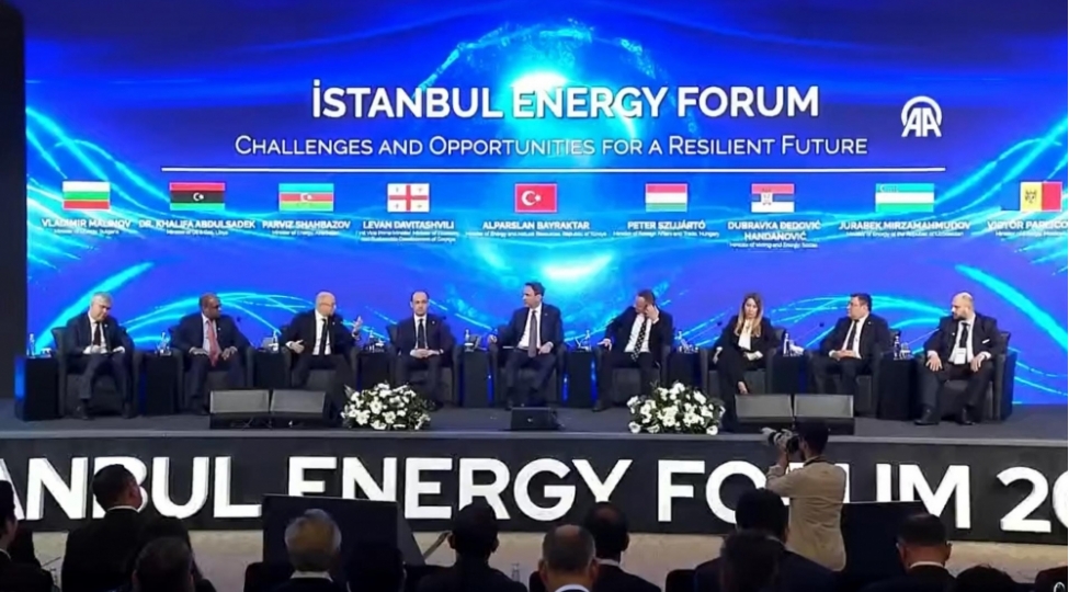 azerbaycanin-qaz-satdigi-olkelerin-sayi-12-ye-chatacaq
