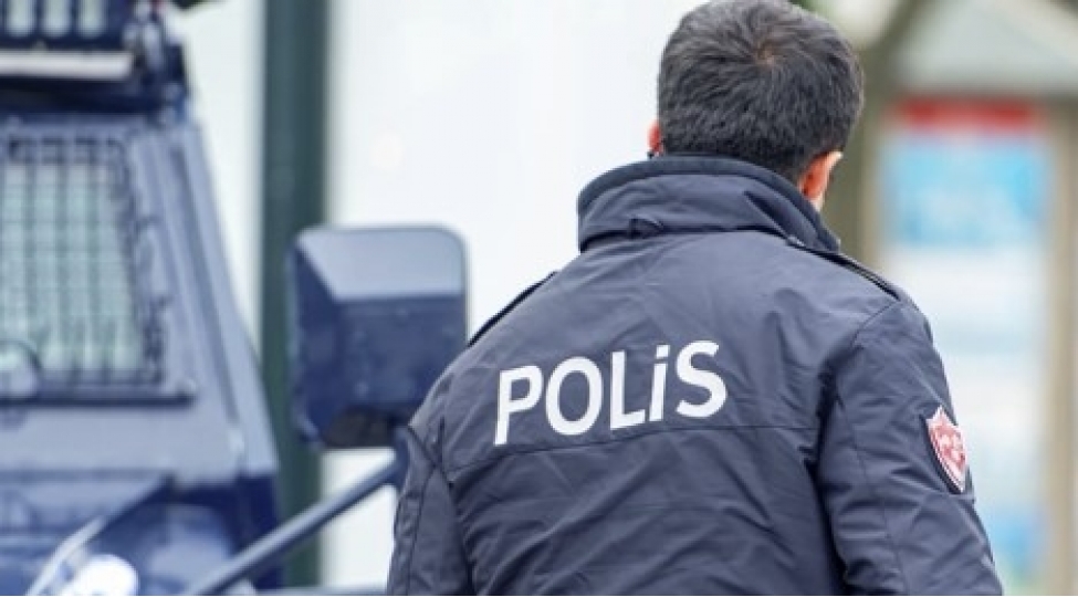 turkiyede-uch-polisin-oldurulduyu-ishid-emeliyyati-ile-bagli-26-nefer-hebs-edilib