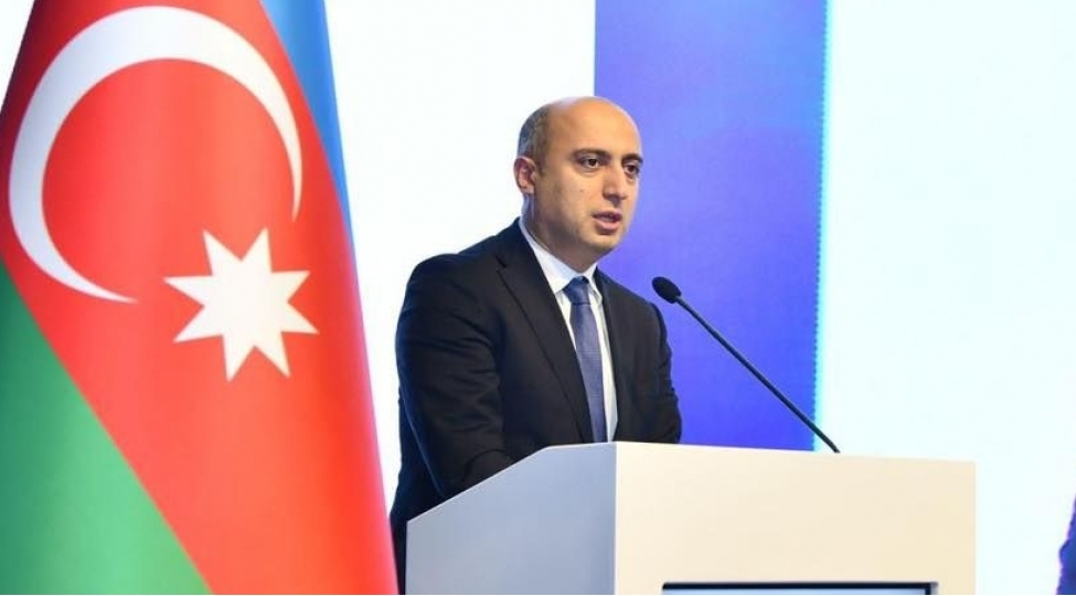 mektebli-formalarinin-deyisheceyi-ile-bagli-qerar-yoxdur
