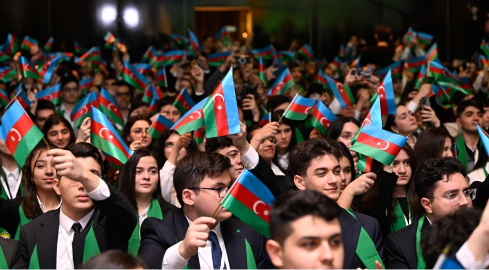 azerbaycan-dovletinin-gencler-siyaseti-muasir-ve-ugurlu-model