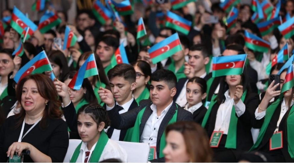 dovletimiz-en-boyuk-milli-servetlerinden-sayilan-gencliye-nece-sahib-chixir