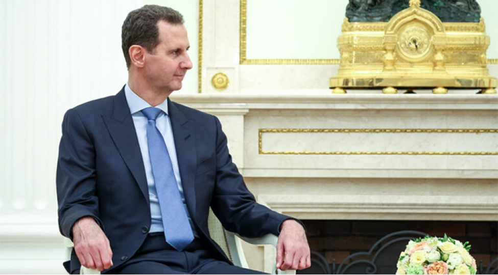 besher-esed-devrilmezden-qabaq-videooyunlara-mubtela-olubmush