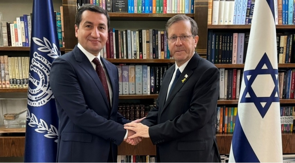 hikmet-haciyev-israil-prezidenti-ile-regional-meseleleri-muzakire-edib