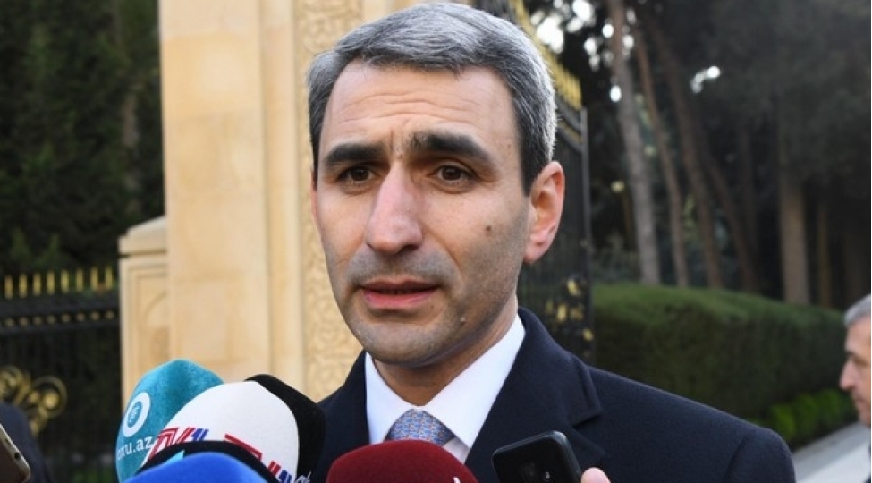 ady-sedri-yaxin-gunlerde-qatarlarda-sima-ile-odenishlere-bashlayiriq