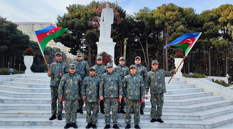 ulu-onderin-anim-gunu-ile-elaqedar-silsile-tedbirler-kechirilib-video