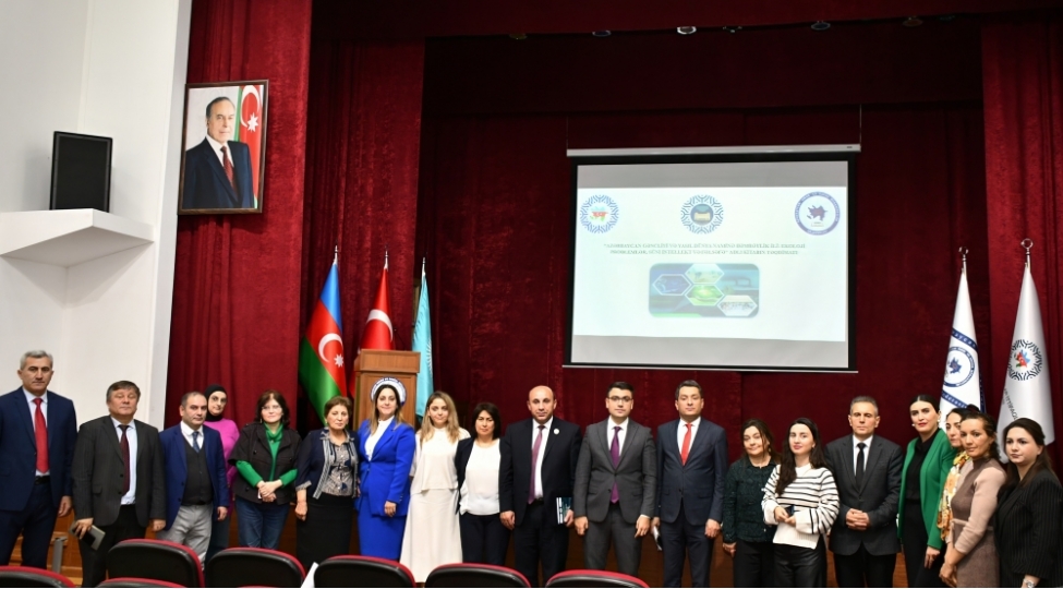ahik-ve-amea-azad-hemkarlar-ittifaqinin-birge-teshkilatchiligi-ile-tedbir-kechirilib