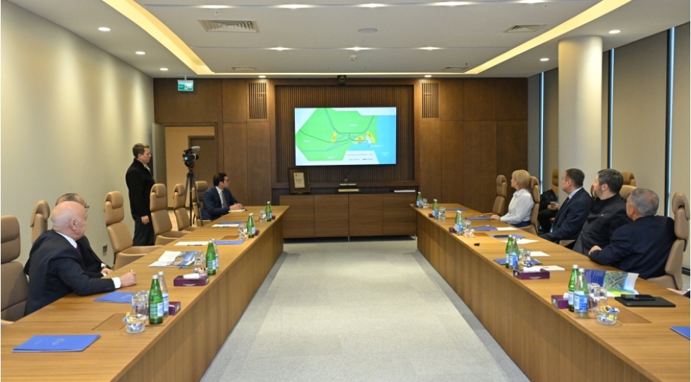 rustem-minnixanov-elet-azad-iqtisadi-zonasinda-olub