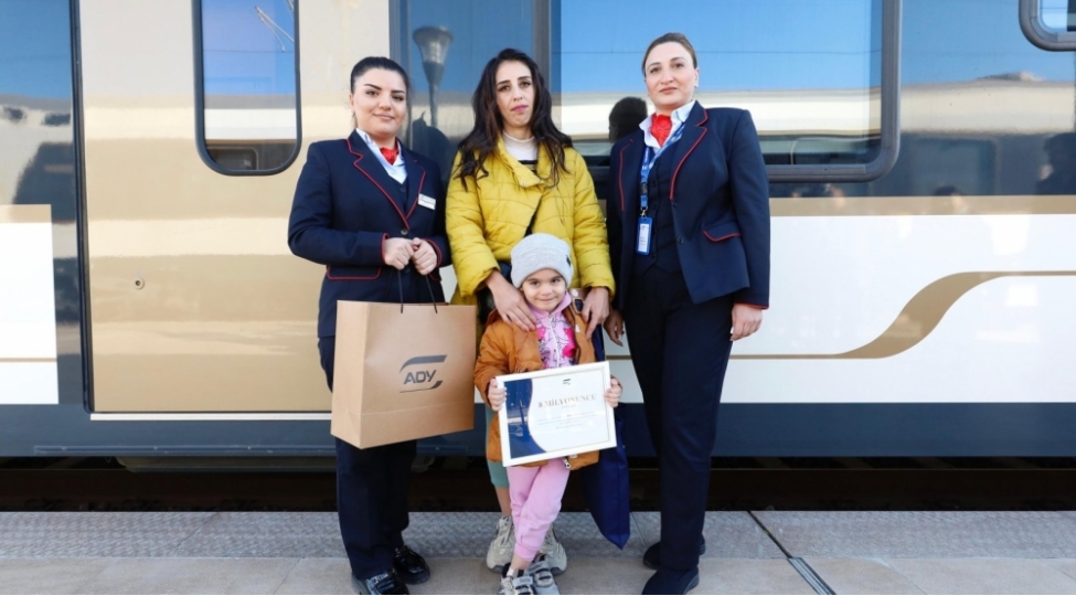 azerbaycan-demir-yollarinin-illik-sernishin-dashimalari-ilk-defe-8-milyonu-kechib