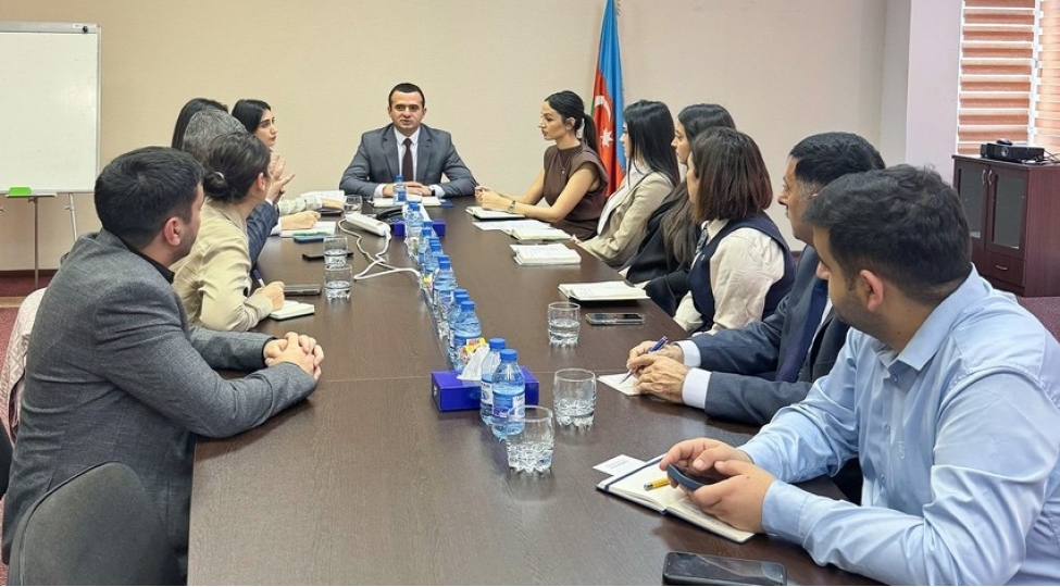 maliyye-xidmetleri-istehlakchilarinin-huquqlarininqorunmasi-muzakire-edilib