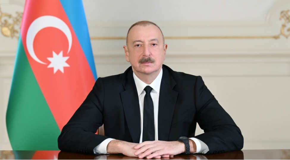 ilham-eliyev-seneqalli-hemkarini-tebrik-edib