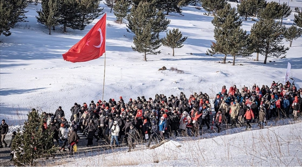 turkiye-sariqamish-qehremanlarinin-xatiresini-ehtiramla-yad-edir